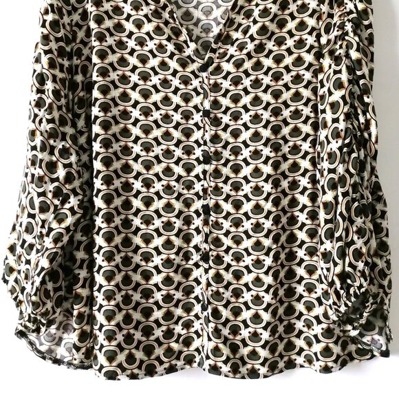 Cato Womens Multicolor Ruched Sleeve V Neck Geometric Blouse Top Size 22/24W - Picture 3 of 7